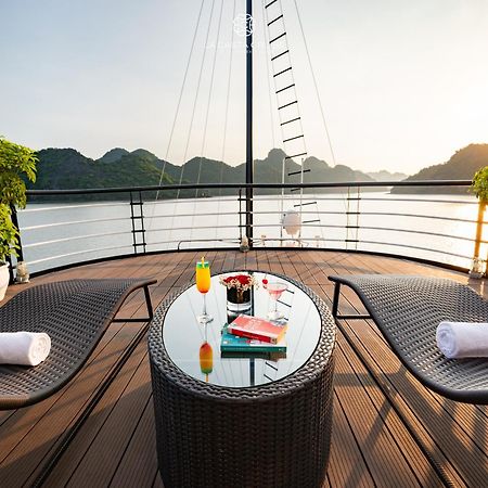 La Casta Cruise Hotel Ha Long Exterior photo